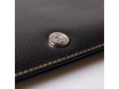 Кожаный чехол для планшетного компьютера Jaguar Ultimate Tablet Case, Black от JAGUAR Кожаный чехол для планшетного компьютера Jaguar Ultimate Tablet Case, Black